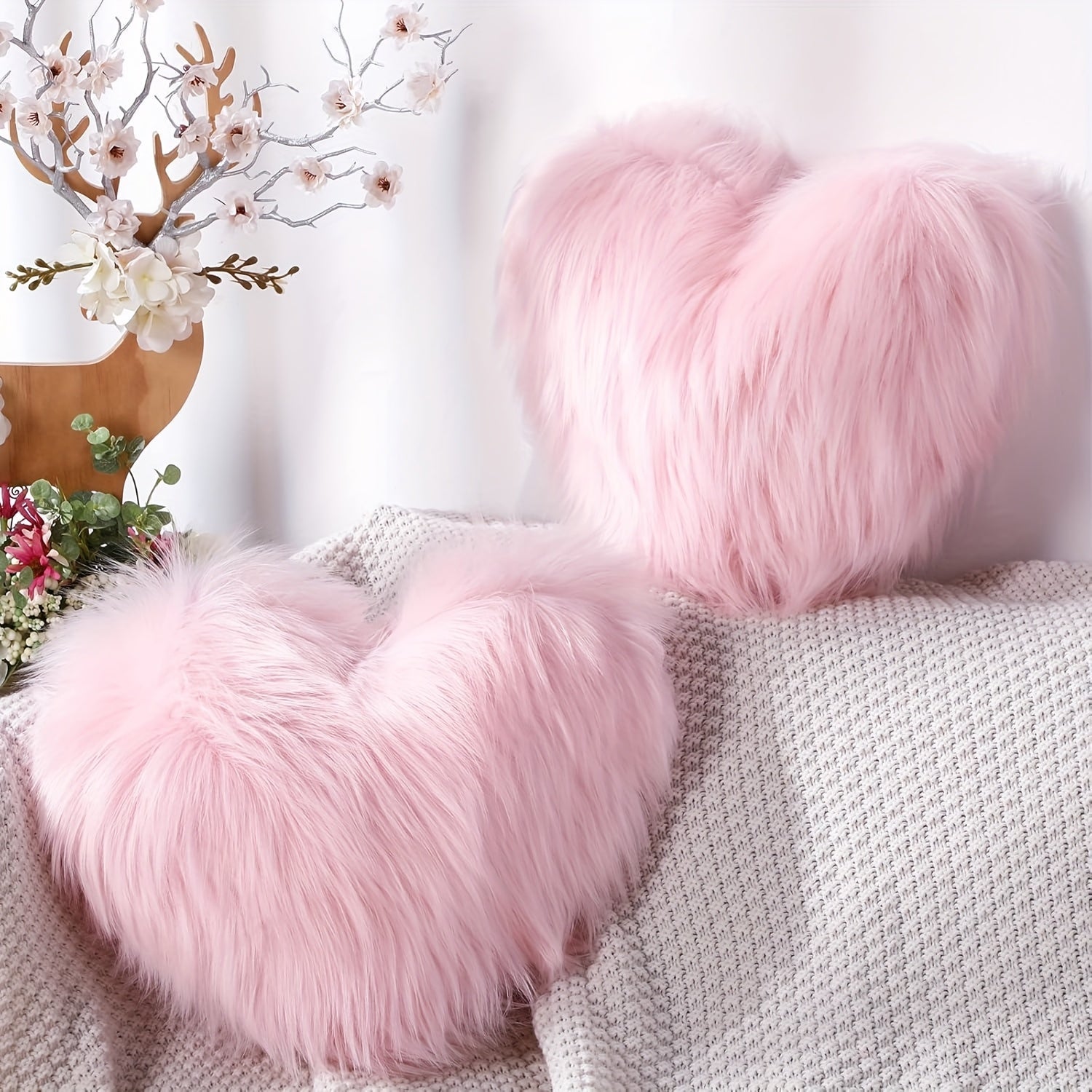 FUSFEEL Cozy Pink Heart Faux Fur Pillow Cover